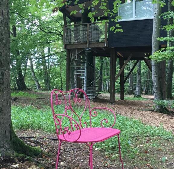 Пансион Les Cabanes Du Mont