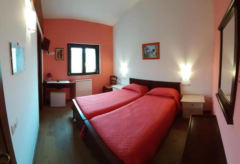 פנסיון Locanda Al Giglio D Oro