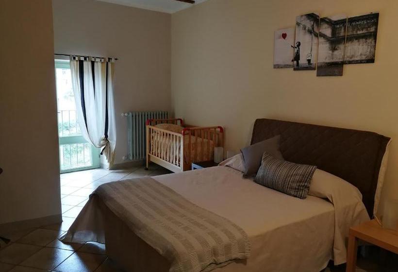 פנסיון Locanda Montecarlo