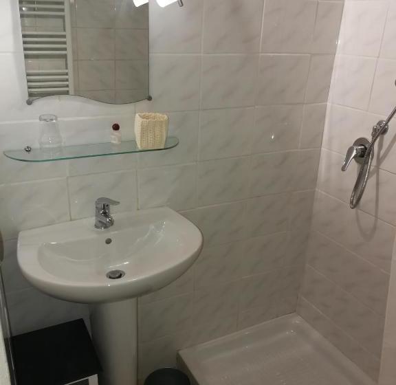 פנסיון Locanda Montecarlo