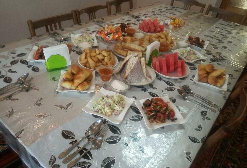 پانسیون Meerim Guest House