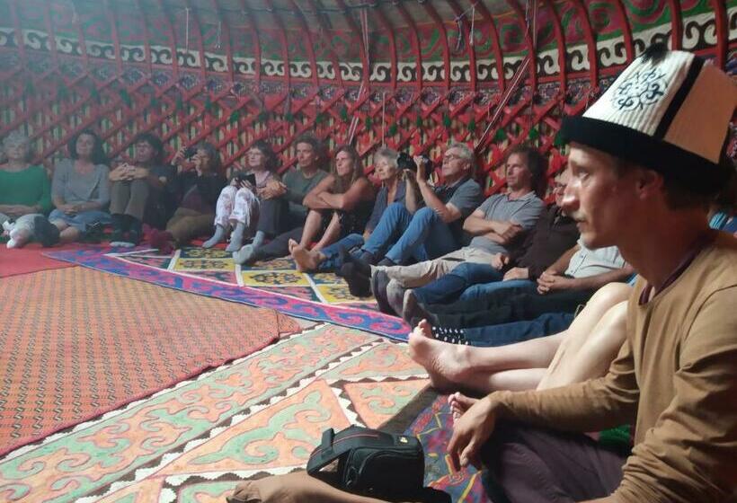 پانسیون Meerim Guest House