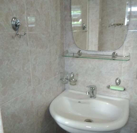 پانسیون Meerim Guest House