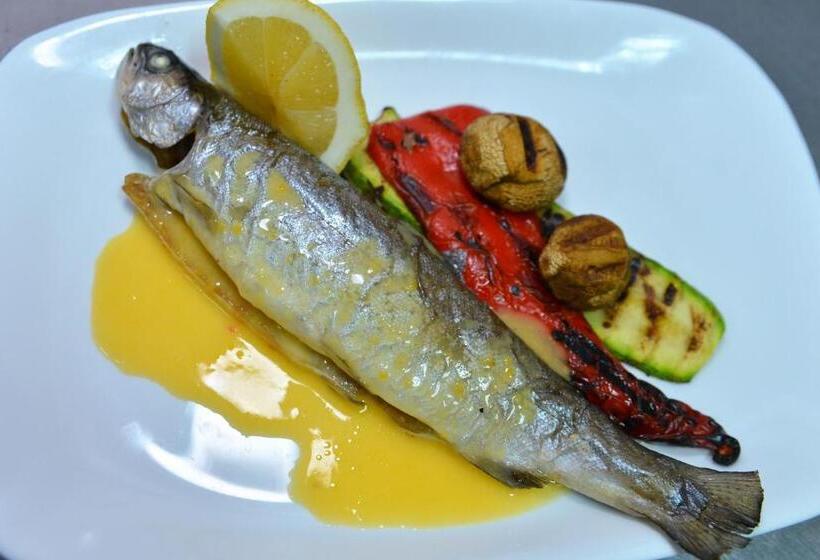 بنسيون Mondrian Event & Garden