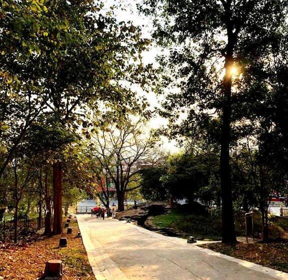 پانسیون Nhà Nghỉ Tâm Cường