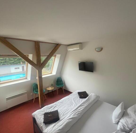 بنسيون Penzion Tadeášovy Domky