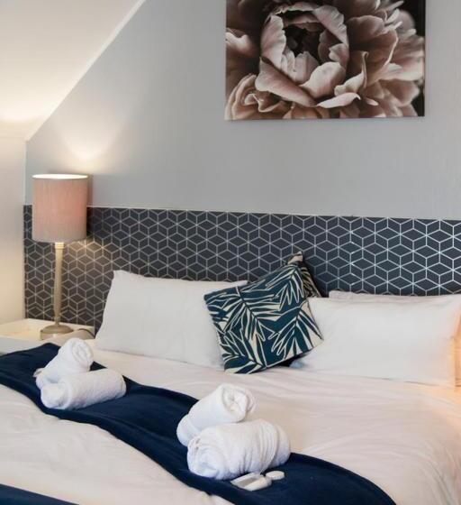 膳宿费 The Manor House