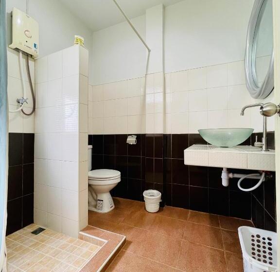 פנסיון Wassana Sitdharma Guesthouse