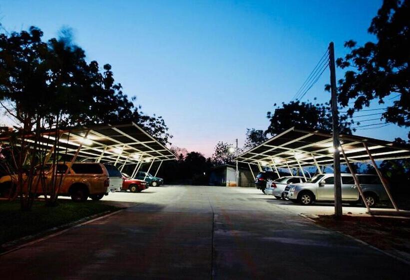 פנסיון Wassana Sitdharma Guesthouse