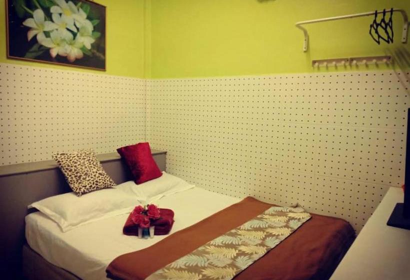 بنسيون Weng Kong