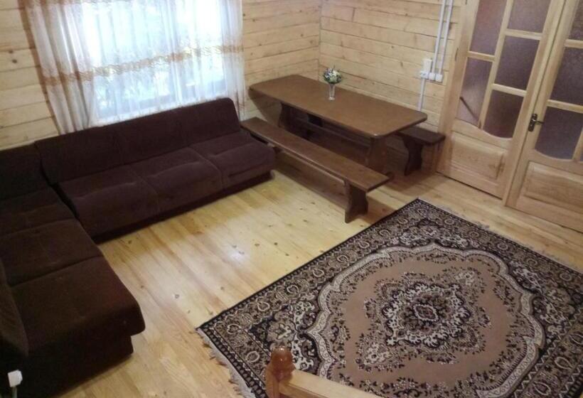 פנסיון Wooddream