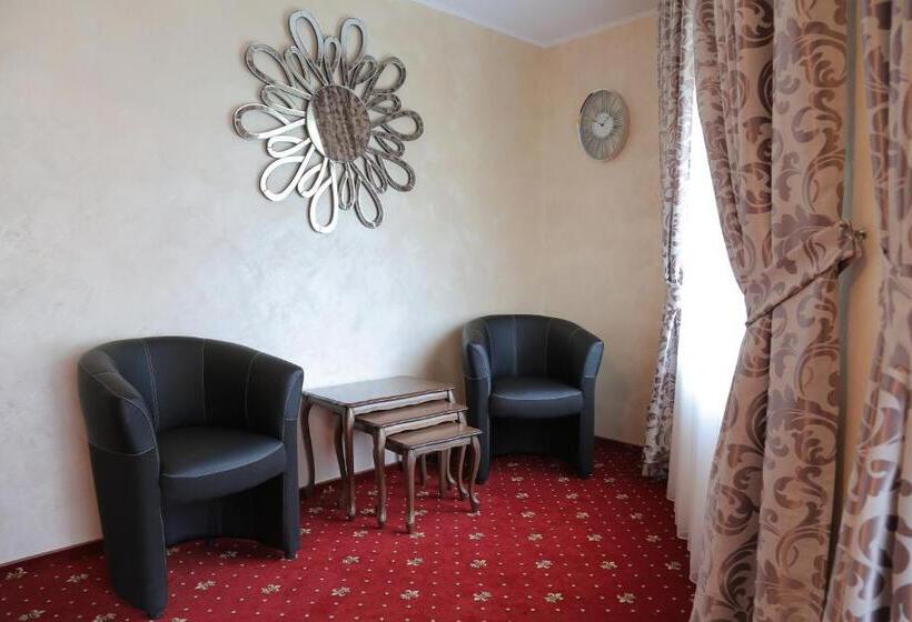 Pensiunea Perla Martiniei Nsd