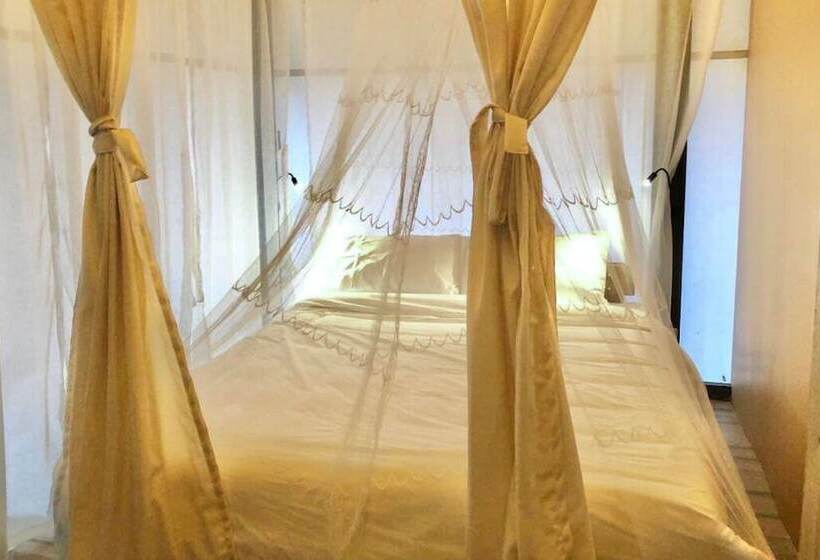 منتجع Playa La Caleta Bataan