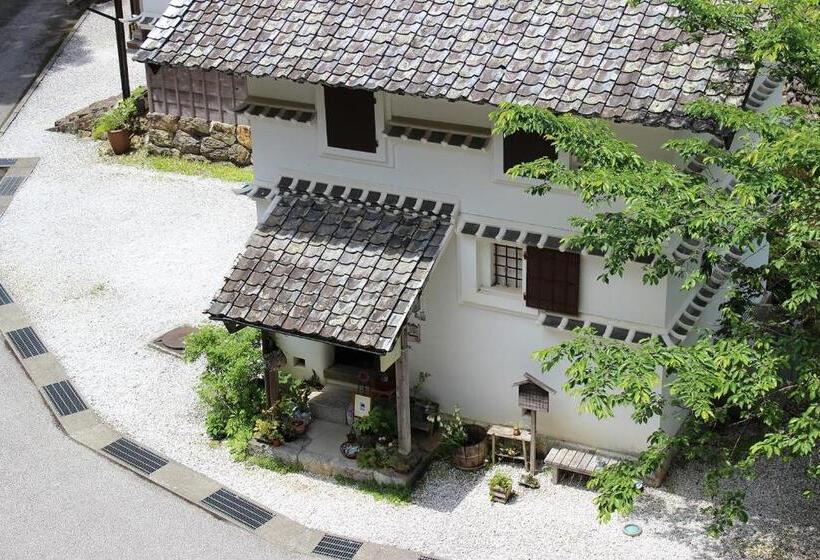 אתר נופש Qraud Tosawashi Kougeimura