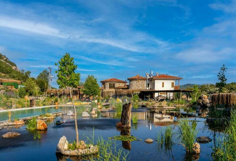 리조트 Yenice Vadi   Natural Life Village