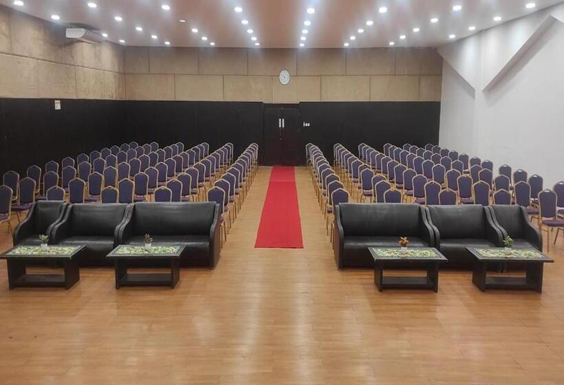 Suzuya Hotel Bagan Batu