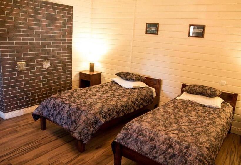 Hostel дальний кордон