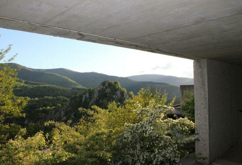 فندق صغير Arantzazu Aterpetxea