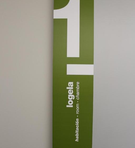 فندق صغير Arantzazu Aterpetxea