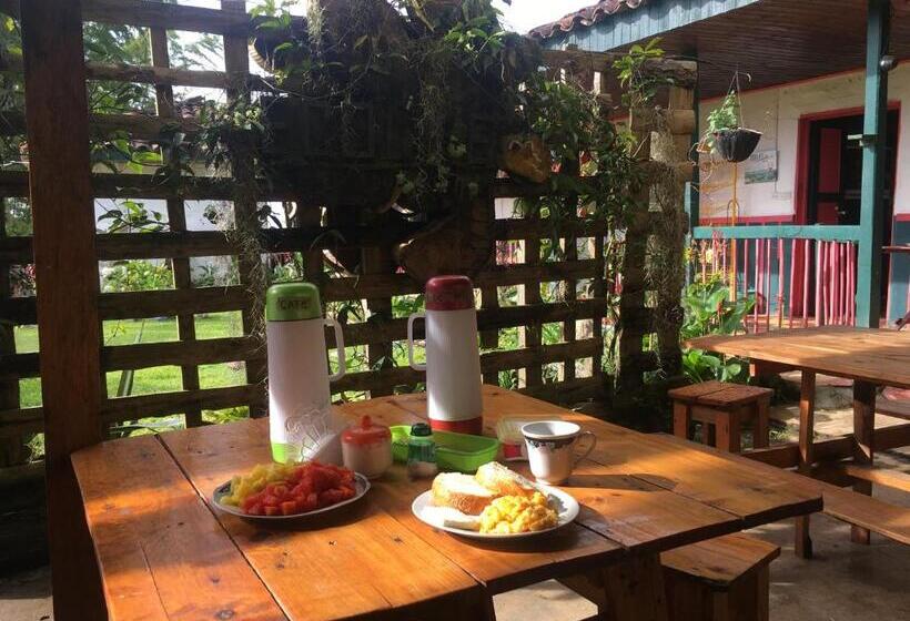 Hostel Ecolife Calima