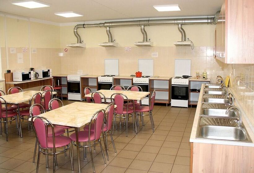 فندق صغير Friendly House