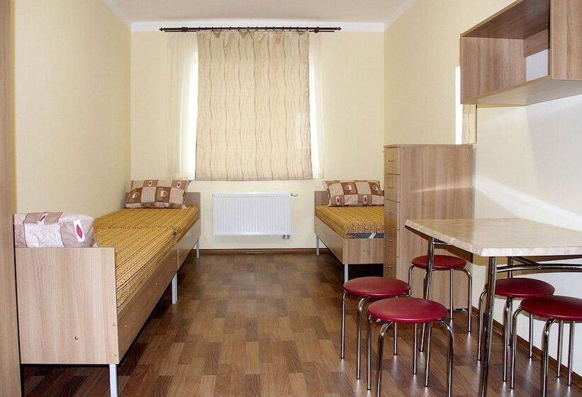 فندق صغير Friendly House