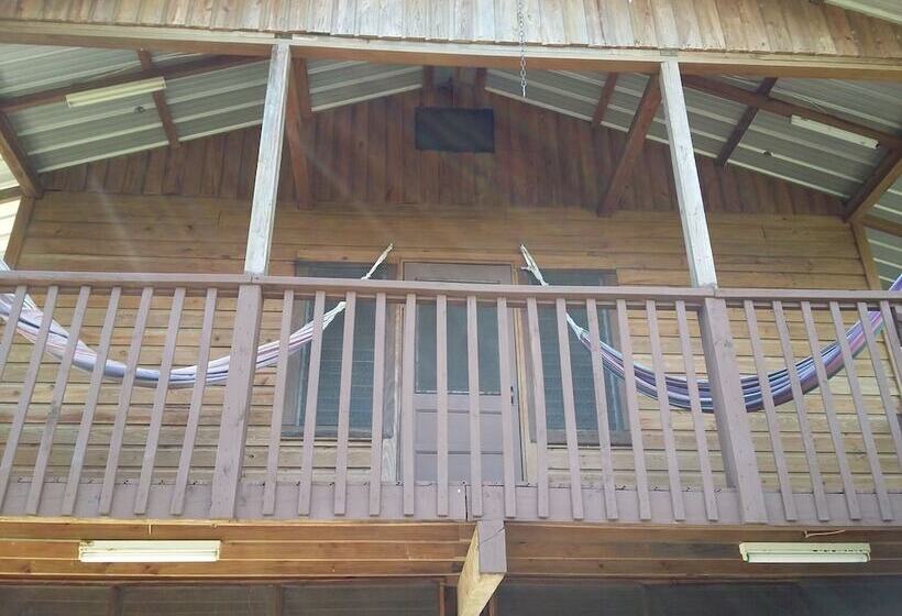 הוסטל Hidden Haven