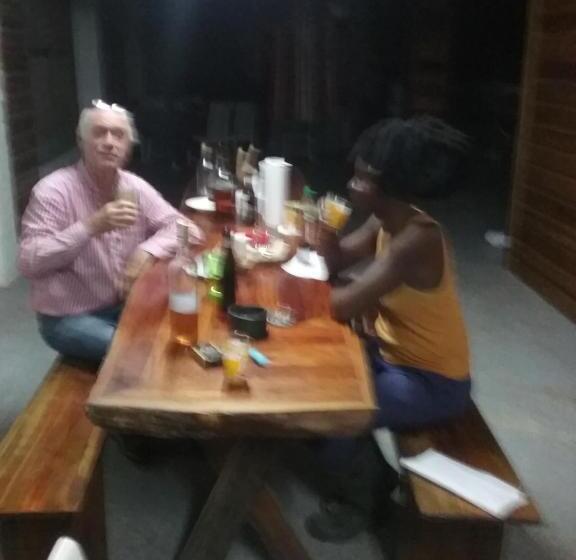 הוסטל Hidden Haven