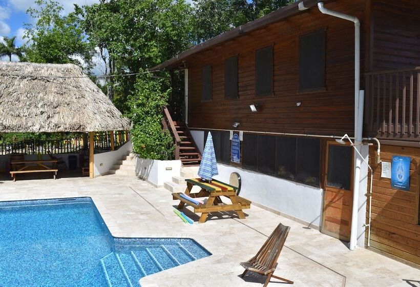 הוסטל Hidden Haven