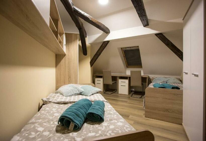 هاستل Minidorms In Heart Of City Center