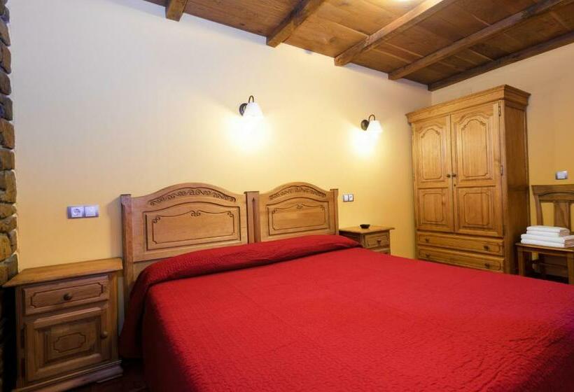 הוסטל Posada Casa Rosalia