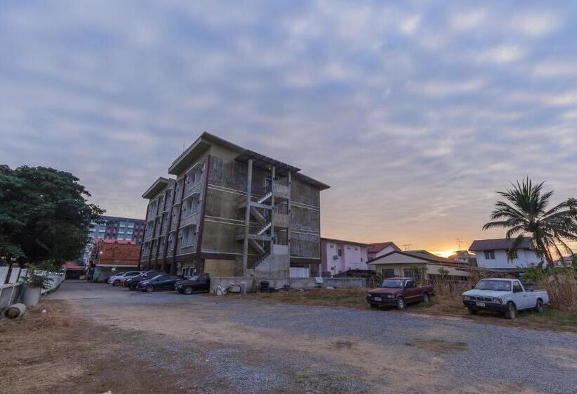 호스텔 Tonwai Modern Place