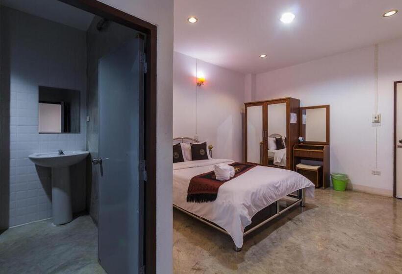 호스텔 Tonwai Modern Place