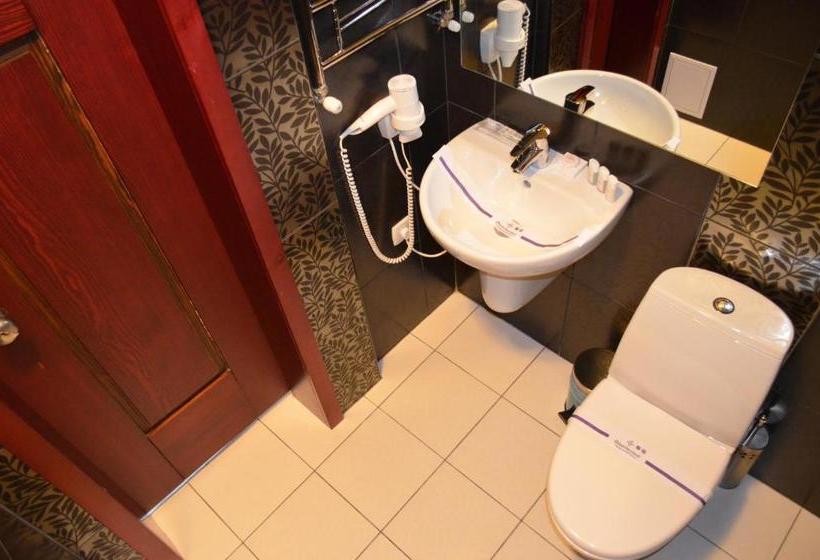 ユースホステル Veles