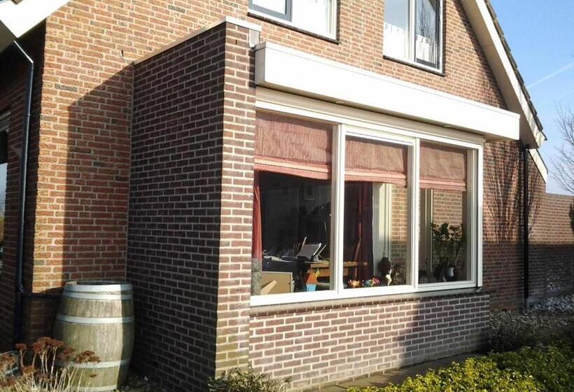 B&b “te Warskip Bij Blokvis”