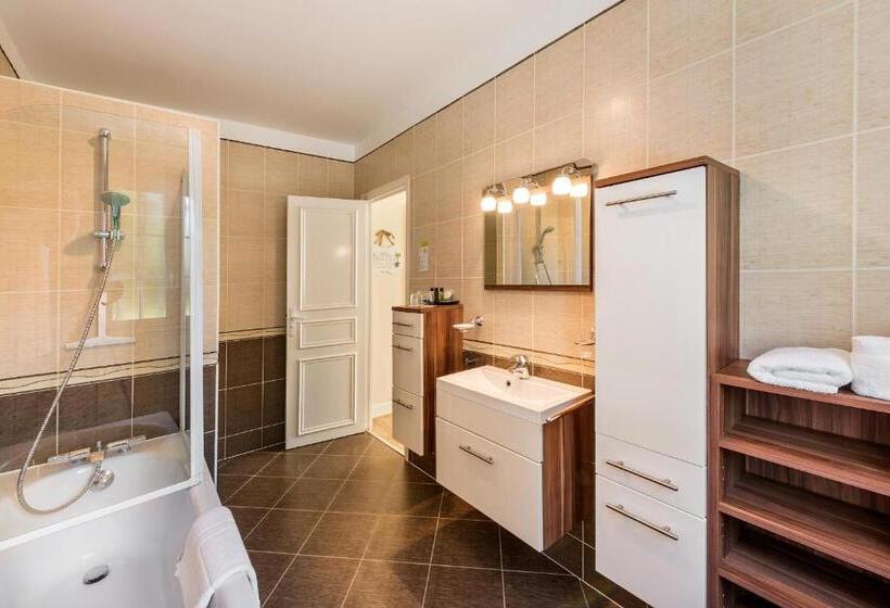 Bed and Breakfast Domaine Du Bois Des Anges