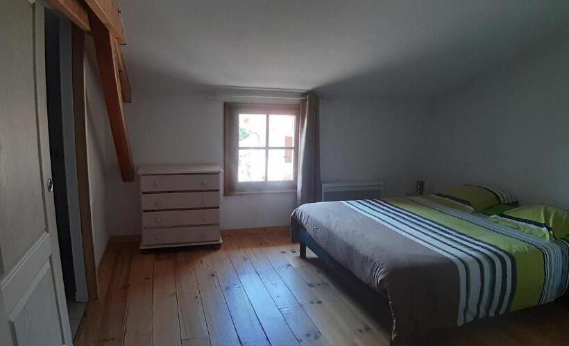 مبيت وإفطار La Ferme Du Bouton D Or