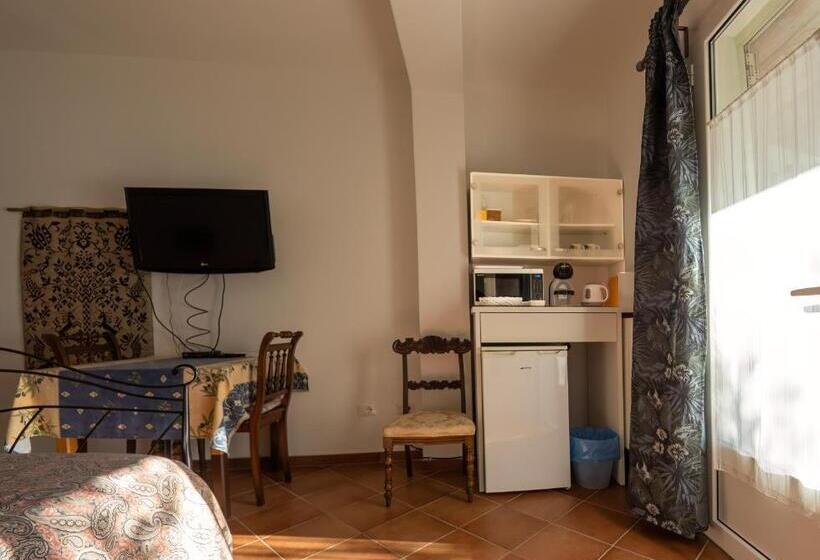 Bed and Breakfast Tra Gli Ulivi