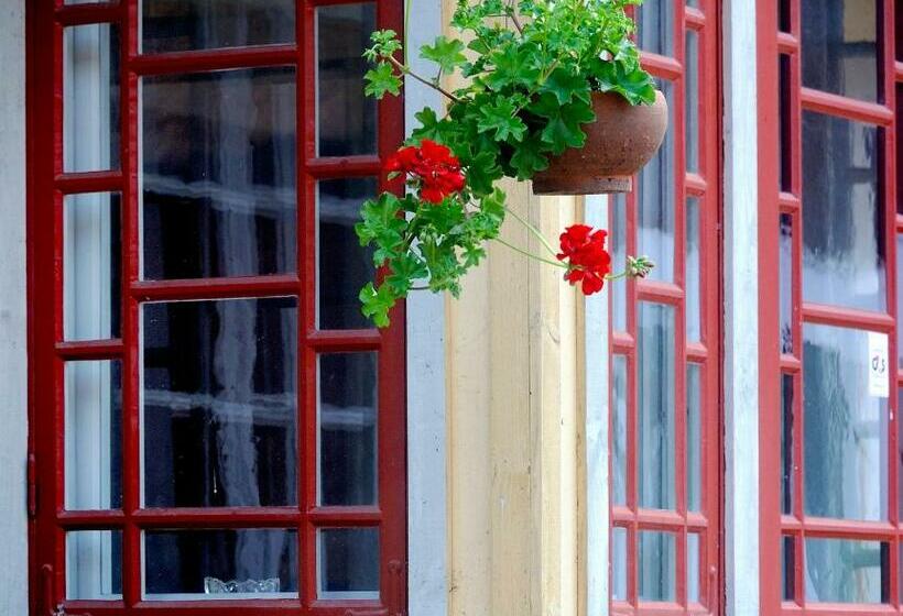 צימר Vildrosor & Höns