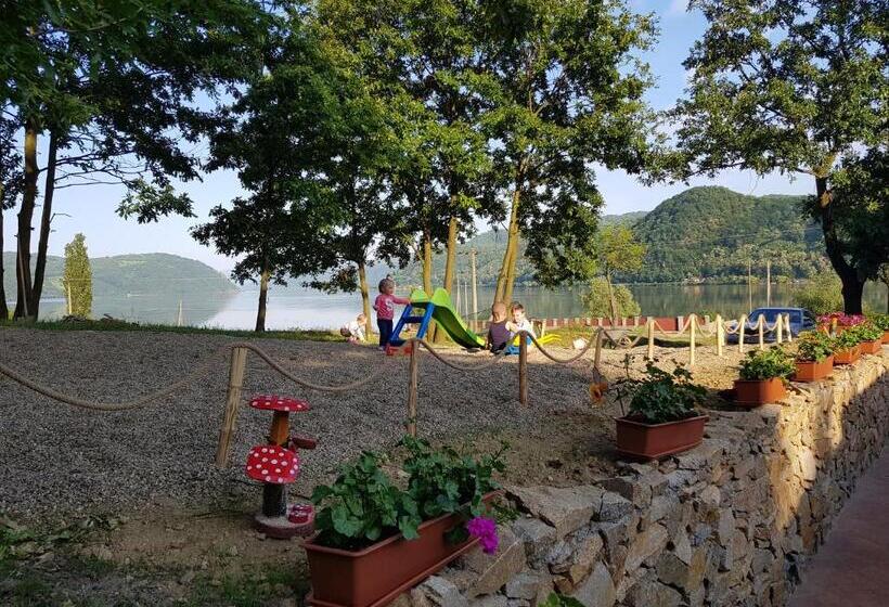 Clisura Dunarii   Pensiunea Casa Creta