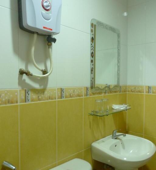 Harbour View Hotel Sekinchan