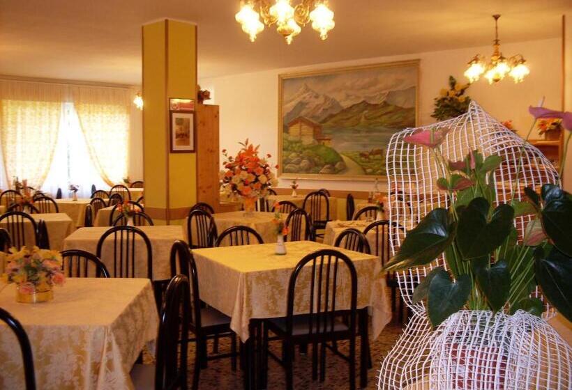 호텔 Albergo Ristorante Pace