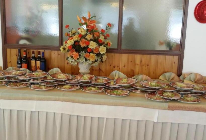 호텔 Albergo Ristorante Pace