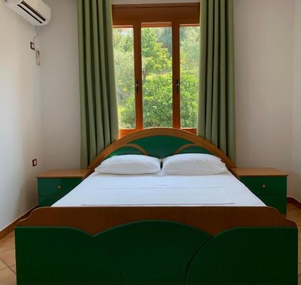 בית מלון כפרי Albsin