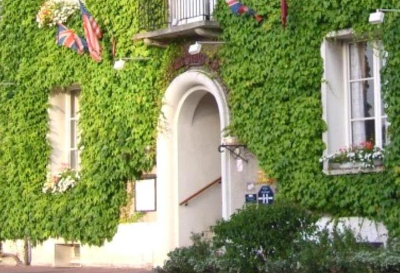 فندق Auberge Du Vieux Chateau