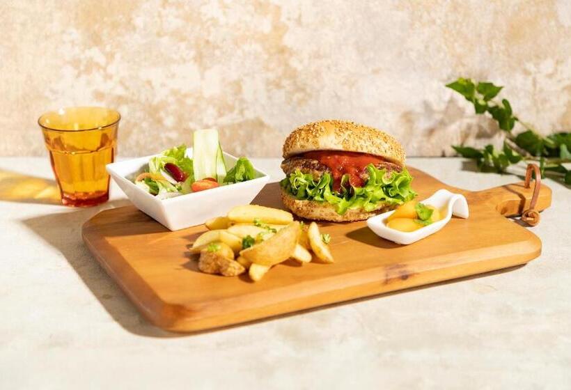 Hotel 袖ヶ浦c Coast Hike