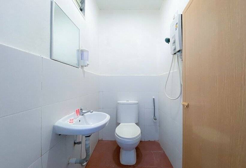 فندق Capital O 90168 Serambi Pelangi Chalet