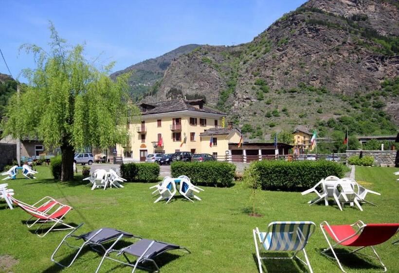 فندق Col Du Mont