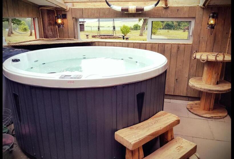 בית מלון כפרי Eddylou Ranch