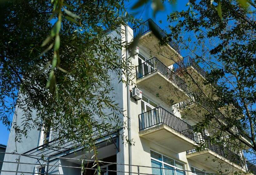 Hotel Four Seasons Riverside